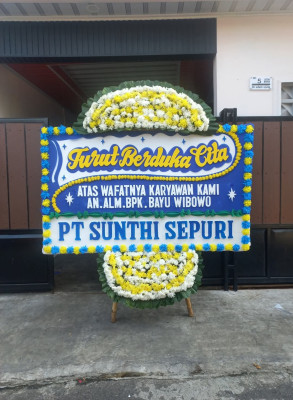 Papan Bunga Duka di Lannyna