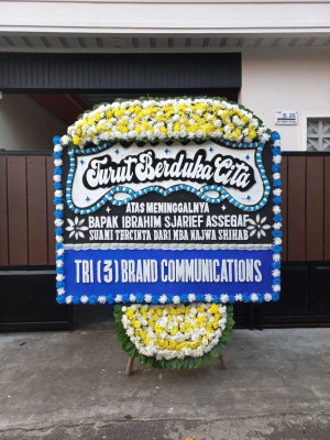 Papan Bunga Duka di Lannyna